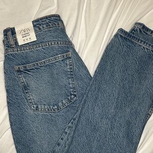 Zara Classic Mom Fit Jeans